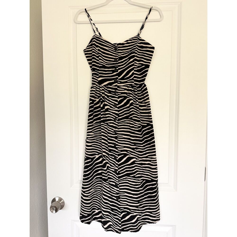 H&M Zebra Print Midi Dress Womens 2 Black White Button Front Adjustable Straps